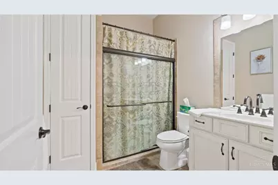 6211 Old Forest Drive, Hamilton Township, OH 45039 - Photo 34