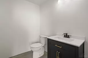 4477 Thirty Fourth Ave, Cincinnati, OH 45209 - Photo 8