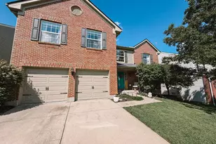 7169 Ruwes Oak Dr, Green Township, OH 45248 - Photo 2