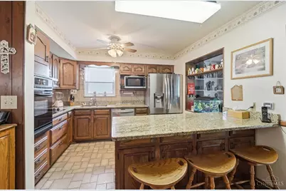 5396 Style Lane, Cincinnati, OH 45238 - Photo 6