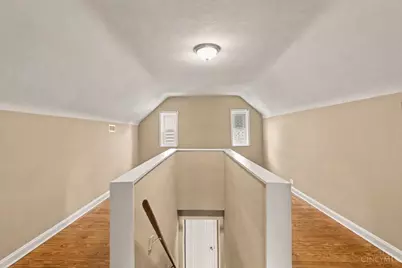 4306 Homelawn Avenue, Green Township, OH 45211 - Photo 12