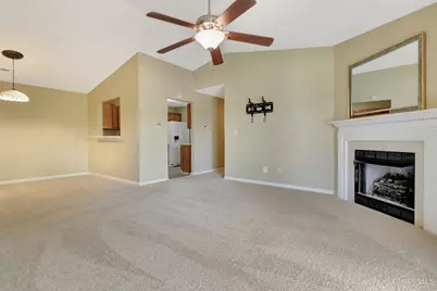 7878 Jessies Way #301, Fairfield Township, OH 45011 - Photo 6