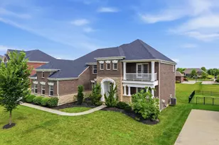 4354 Highland Green Dr, Mason, OH 45040 - Photo 2
