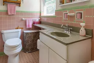 1711 Flora Ave, Cincinnati, OH 45231 - Photo 22