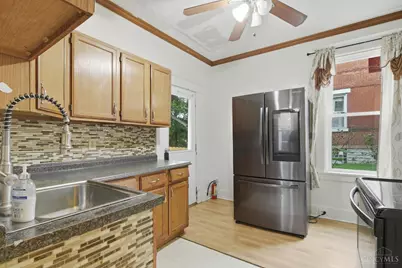 3070 Wardall Avenue, Cincinnati, OH 45211 - Photo 12