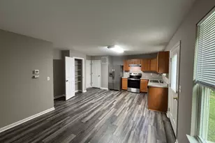 406 McEwing Dr, Lockland, OH 45215 - Photo 6