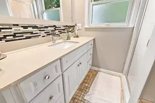 5790 Beechnut Dr, Anderson Township, OH 45230 - Photo 28