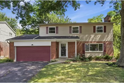 9062 Fontainebleau Terrace, Cincinnati, OH 45231 - Photo 2