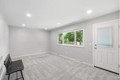 9062 Fontainebleau Terrace, Cincinnati, OH 45231 - Photo 16