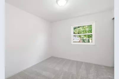 9062 Fontainebleau Terrace, Cincinnati, OH 45231 - Photo 32