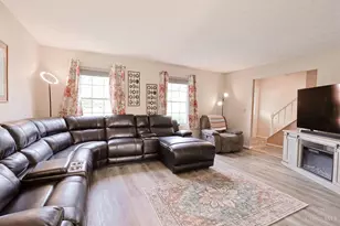 256 Sebastian Ct, Delhi Township, OH 45238 - Photo 8