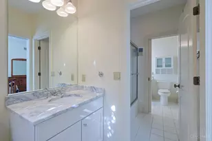 8000 Chinquapin Ln, Indian Hill, OH 45243 - Photo 28
