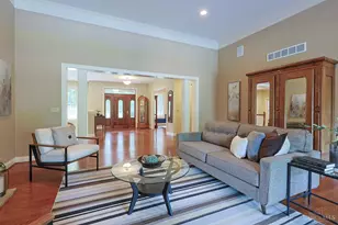 8000 Chinquapin Ln, Indian Hill, OH 45243 - Photo 8
