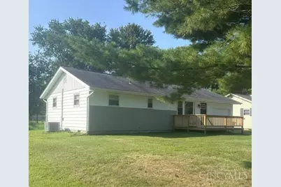5201 Ash Grove Avenue, Blanchester, OH 45107 - Photo 1