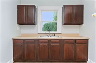 306 E Main St, Jefferson Township, OH 45168 - Photo 20