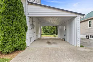 306 E Main St, Jefferson Township, OH 45168 - Photo 4