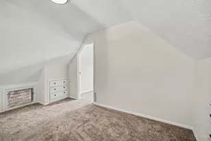 3992 Glenmore Ave, Cheviot, OH 45211 - Photo 16