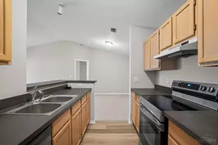 120 Carrington Ln, Loveland, OH 45140 - Photo 12
