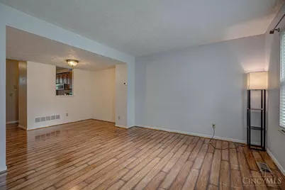 2946 Millbank Row Run, Deerfield Township, OH 45039 - Photo 2