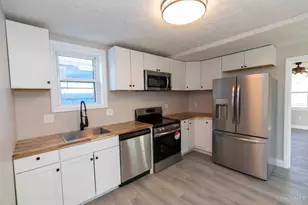 1818 Dallas Ave, Cincinnati, OH 45239 - Photo 10