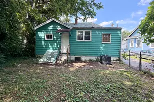 1179 Atwood Ave, Cincinnati, OH 45224 - Photo 14