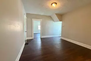1179 Atwood Ave, Cincinnati, OH 45224 - Photo 8