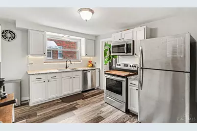 3130 Pershing Court, Cincinnati, OH 45211 - Photo 8