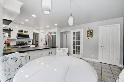 7818 Hollow Oak, West Chester, OH 45069 - Photo 16
