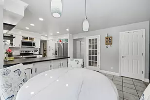 7818 Hollow Oak Ct, West Chester, OH 45069 - Photo 16