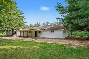 1649 Main Street W, Lewis Township, OH 45119 - Photo 24