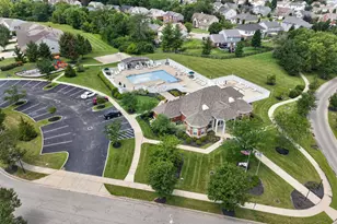 2019 Commons Cir Dr, Batavia Township, OH 45103 - Photo 38