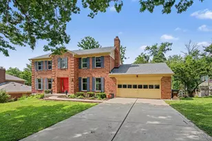 4268 Peppermill Ln, Blue Ash, OH 45242 - Photo 2