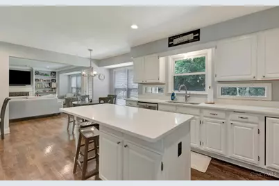 8033 Old Stable Court, West Chester, OH 45069 - Photo 14