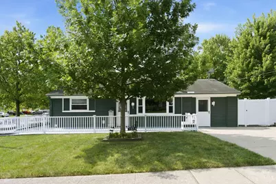 785 Hinton Place, Forest Park, OH 45240 - Photo 4