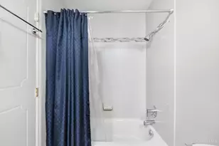 1080 Heathshire Dr, Centerville, OH 45459 - Photo 48
