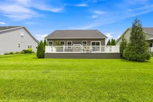 1128 Clover Field Dr, Miami Township, OH 45040 - Photo 28