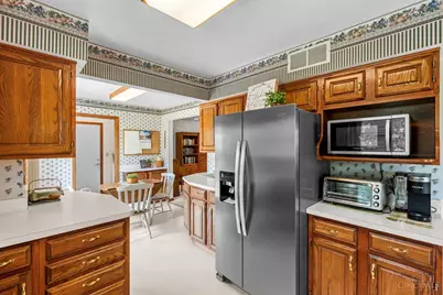 824 Kelly Drive, Wilmington, OH 45177 - Photo 10