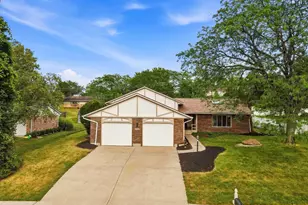 5748 Reswin Dr, Fairfield, OH 45014 - Photo 1