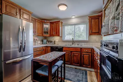 8991 Eldora Drive, Sycamore Township, OH 45236 - Photo 6