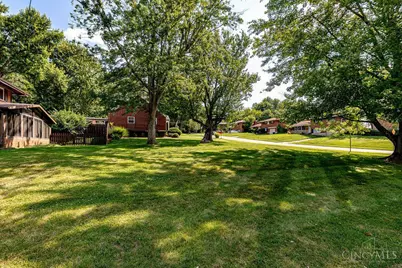 8991 Eldora Drive, Sycamore Township, OH 45236 - Photo 32