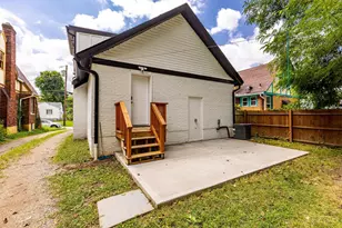 5520 Davies Pl, Cincinnati, OH 45227 - Photo 10