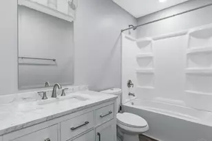 5520 Davies Pl, Cincinnati, OH 45227 - Photo 12
