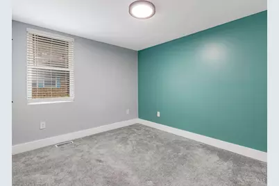 5520 Davies Place, Cincinnati, OH 45227 - Photo 14