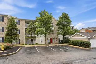 5449 Michelles Oak Ct, Green Township, OH 45248 - Photo 1