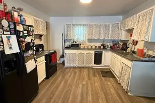 1717 Sheridan Ave, Middletown, OH 45044 - Photo 4