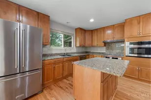 8092 Thistlewood Dr, West Chester, OH 45069 - Photo 14