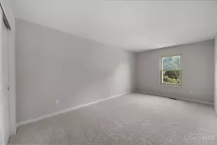 8092 Thistlewood Dr, West Chester, OH 45069 - Photo 32