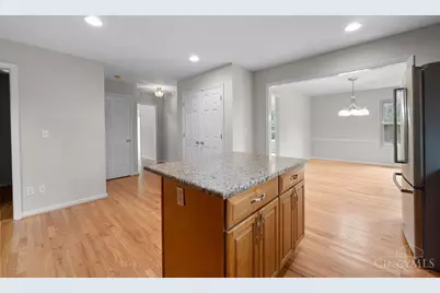 8092 Thistlewood Drive, West Chester, OH 45069 - Photo 16