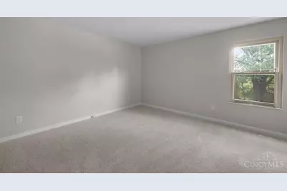 8092 Thistlewood Drive, West Chester, OH 45069 - Photo 30