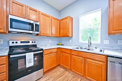 3810 Llewellyn Avenue, Cincinnati, OH 45223 - Photo 8